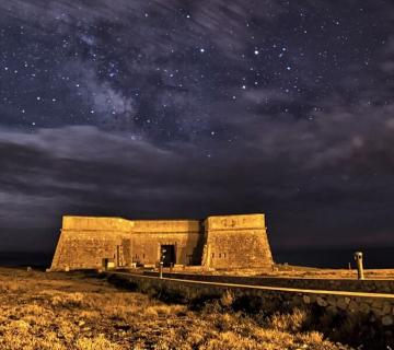 CASTILLO DE GUARDIAS VIEJAS