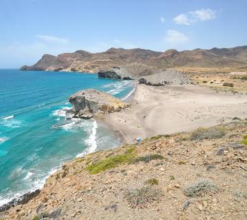 PLAYA DE LOS GENOVESES