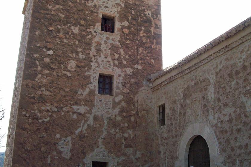 IGLESIA FORTALEZA DE SAN BENITO