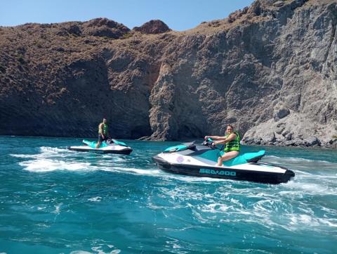 MOTOS DE AGUA CABO DE GATA