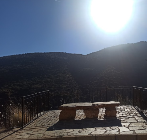 MIRADOR DE LAROYA